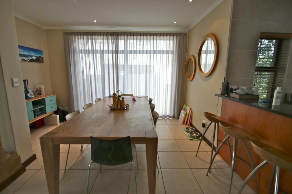 House let in Plattekloof - 1PLA1700780 House let in Plattekloof - 1PLA1700780