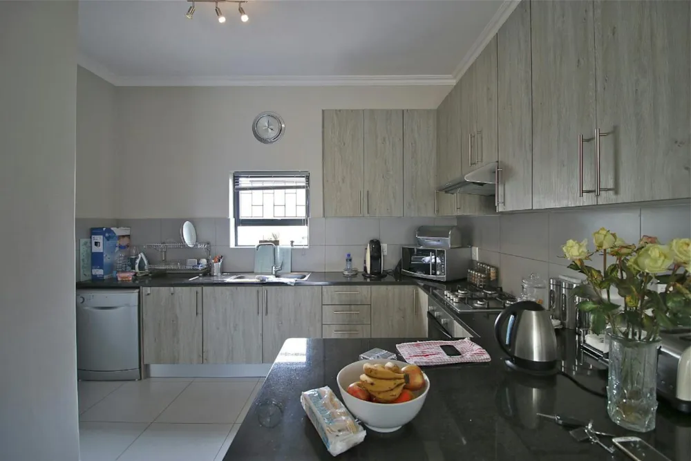 House let in Burgundy Estate - 1PLA1720098