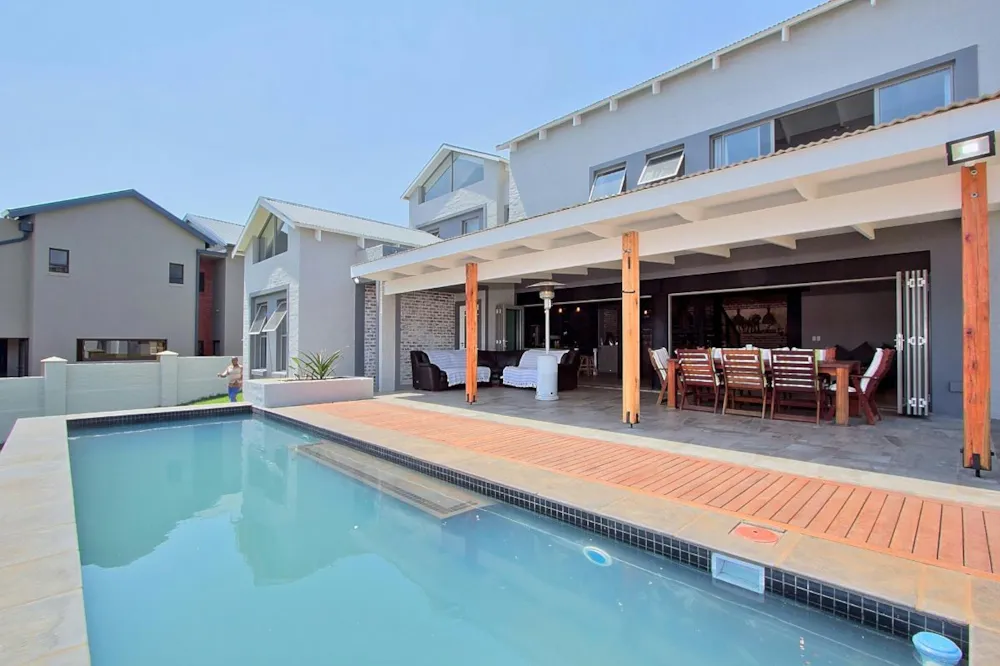 Double-storey house for sale in Copperleaf - 1CU1727081 Double-storey house for sale in Copperleaf - 1CU1727081