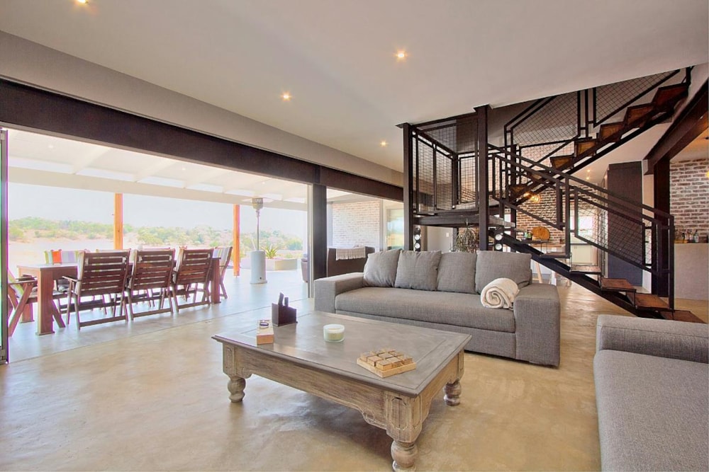 Double-storey house for sale in Copperleaf - 1CU1727081