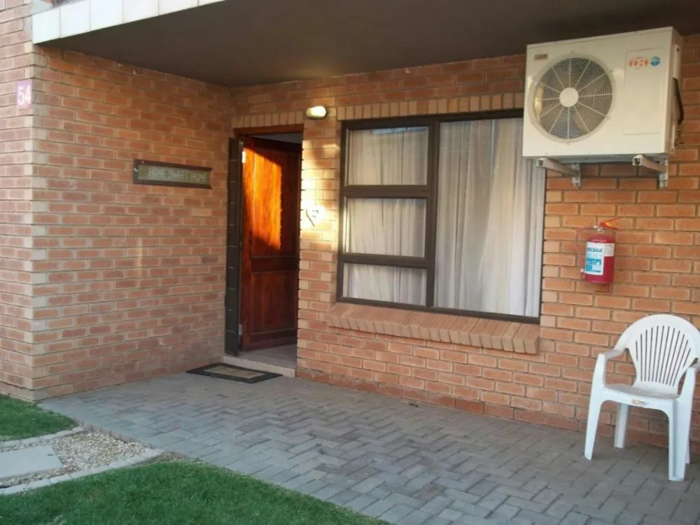 Townhouse let in Langenhovenpark - 1BX1719651 Townhouse let in Langenhovenpark - 1BX1719651