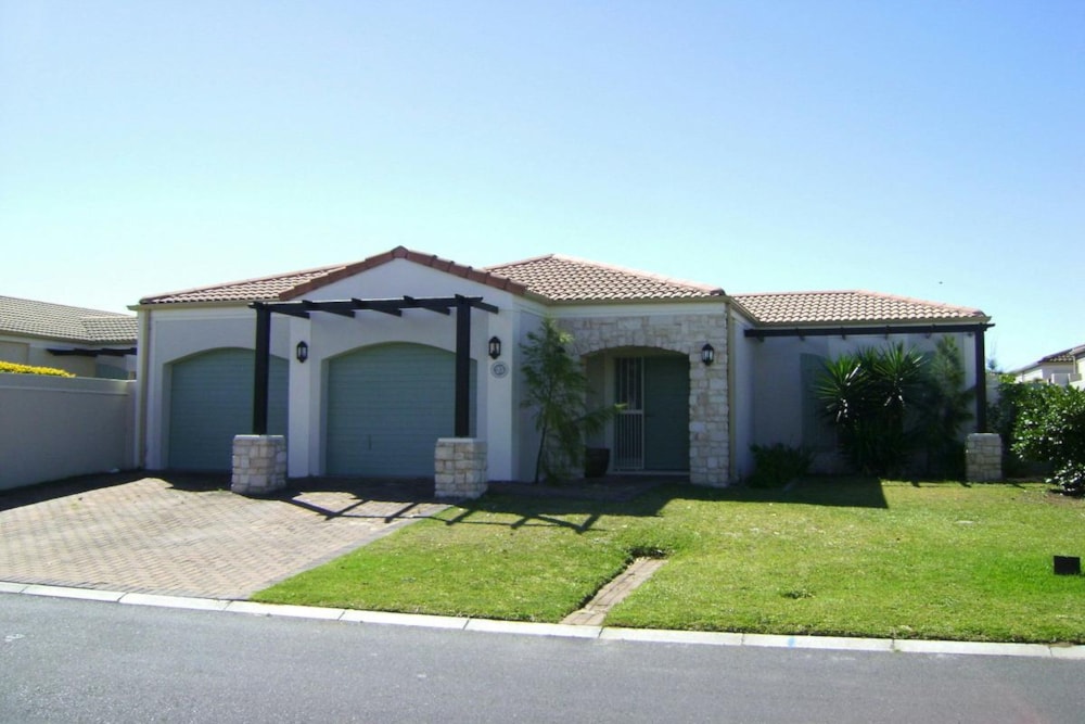 Security estate home to rent in Century City - 1TV1733213