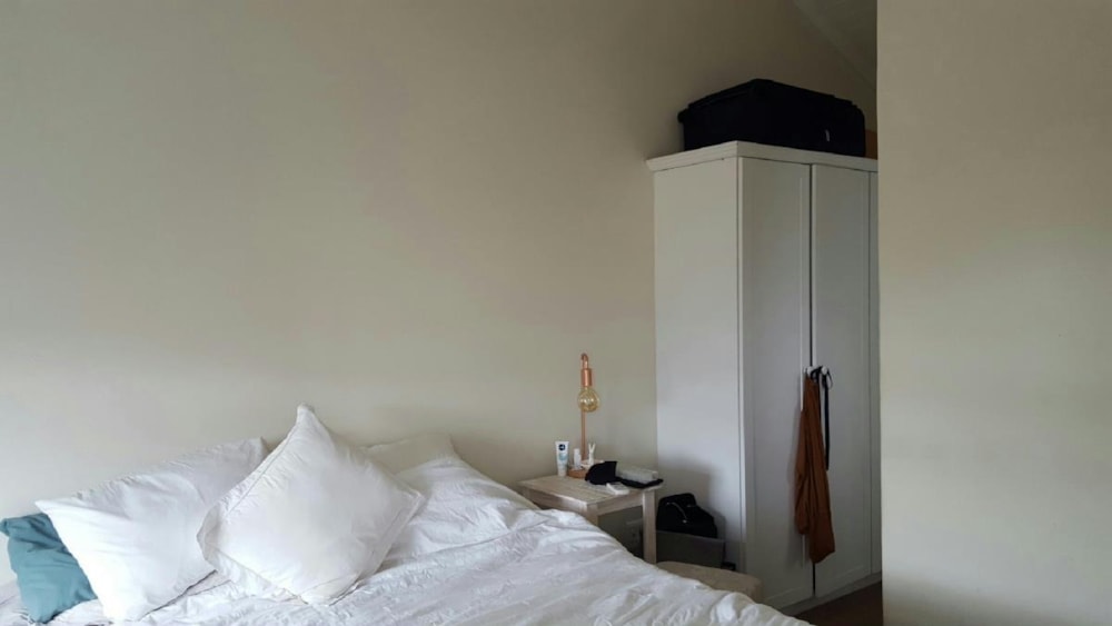 Security complex home let in Kingswood - 1GC1715469 Security complex home let in Kingswood - 1GC1715469