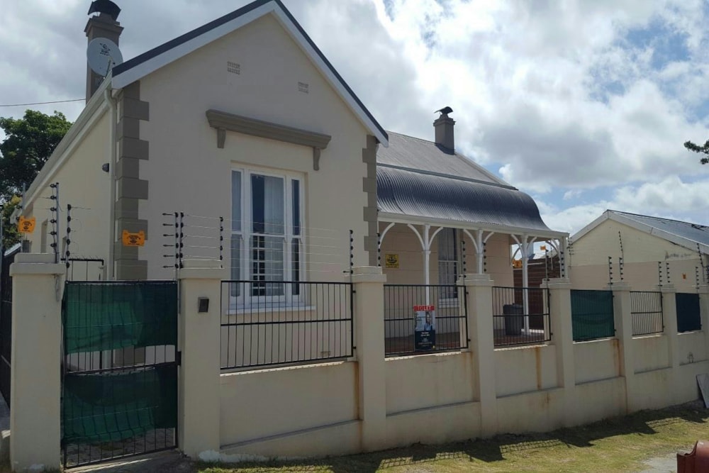 Single-storey house to rent in Sunnyside, Grahamstown, Makhanda - 1GC1710792 Single-storey house to rent in Sunnyside, Grahamstown, Makhanda - 1GC1710792