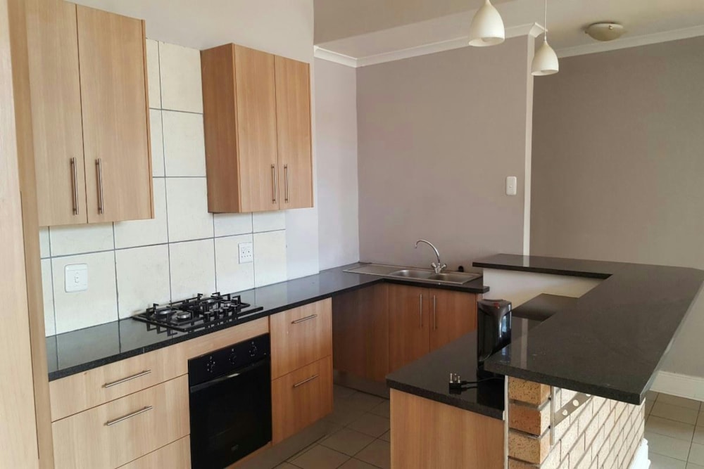 Single-storey house to rent in Sunnyside, Grahamstown, Makhanda - 1GC1710792 Single-storey house to rent in Sunnyside, Grahamstown, Makhanda - 1GC1710792