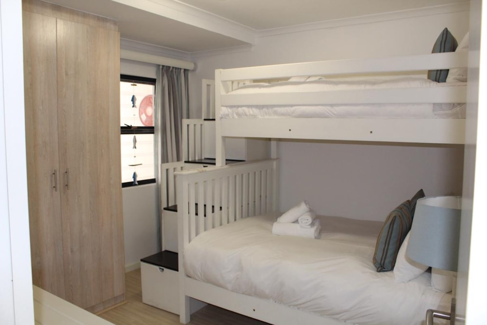 Apartment to rent in Big Bay - 1TV1744255