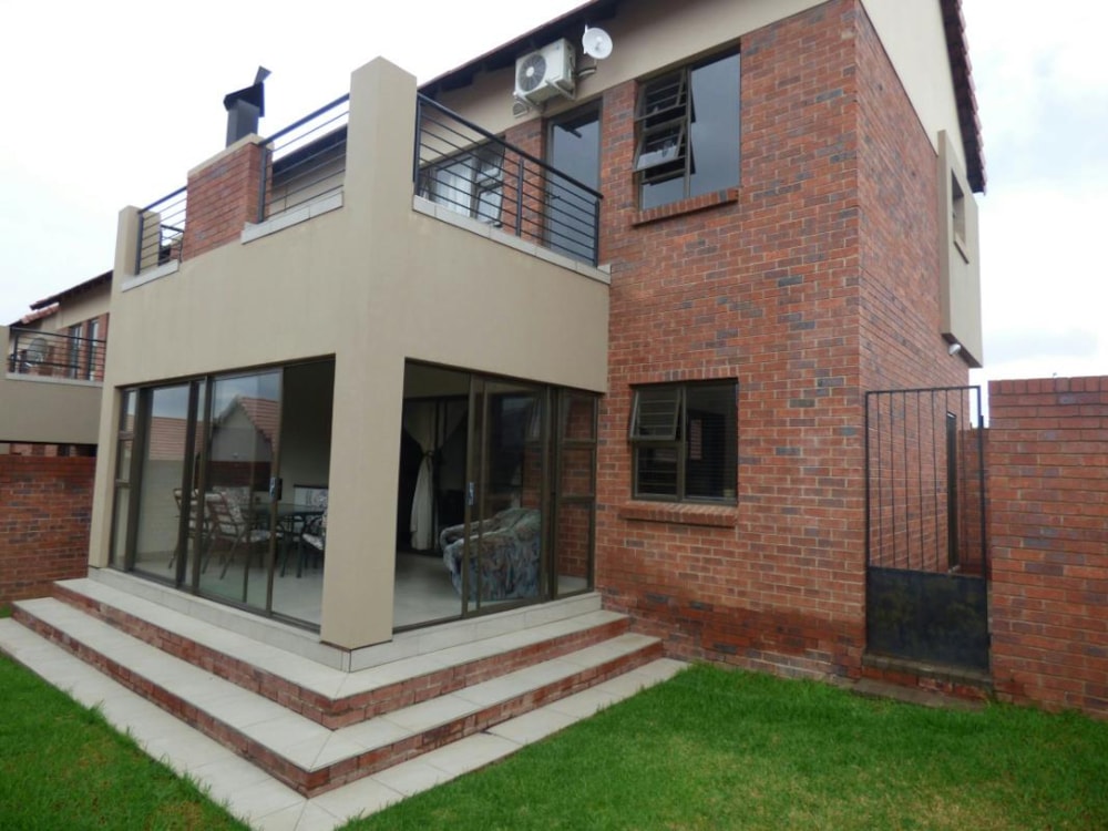 Townhouse for sale in Wild Olive Estate - 1BX1751174 Townhouse for sale in Wild Olive Estate - 1BX1751174