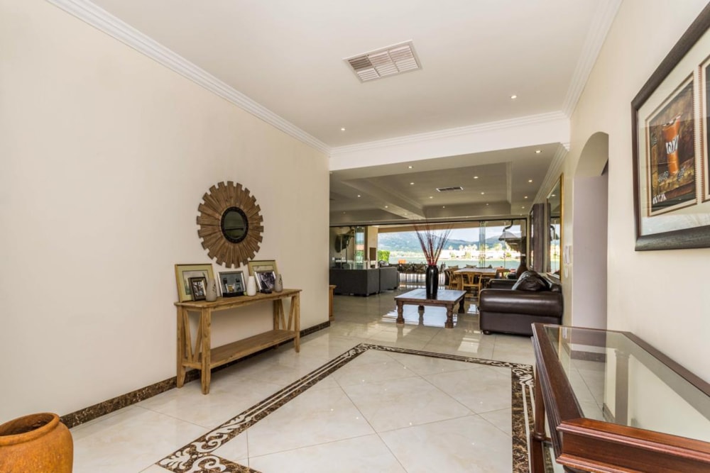 Single-storey house for sale in Pecanwood - 1HR1740156 Single-storey house for sale in Pecanwood - 1HR1740156