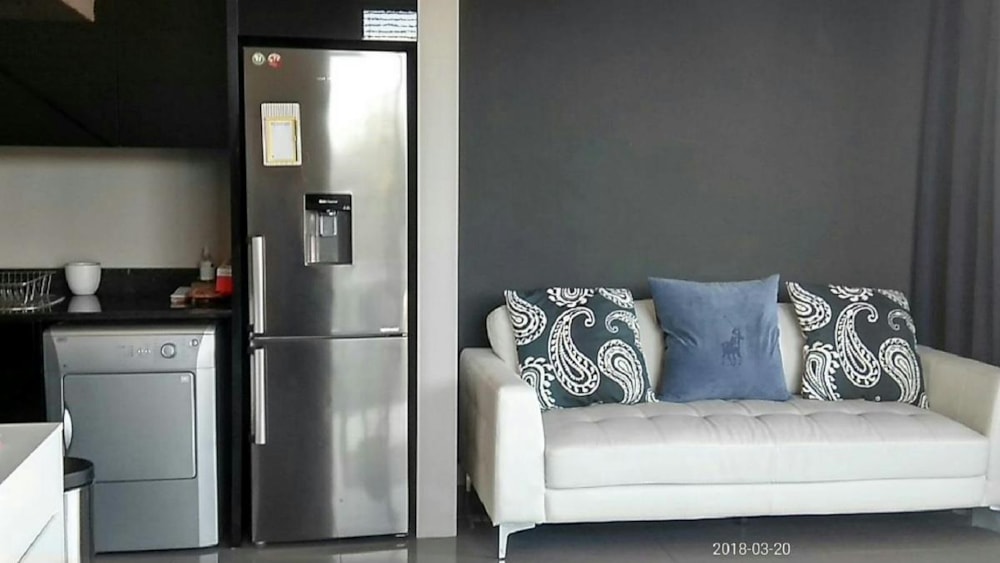 Double-storey apartment let in Stellenbosch - STL1713698 Double-storey apartment let in Stellenbosch - STL1713698