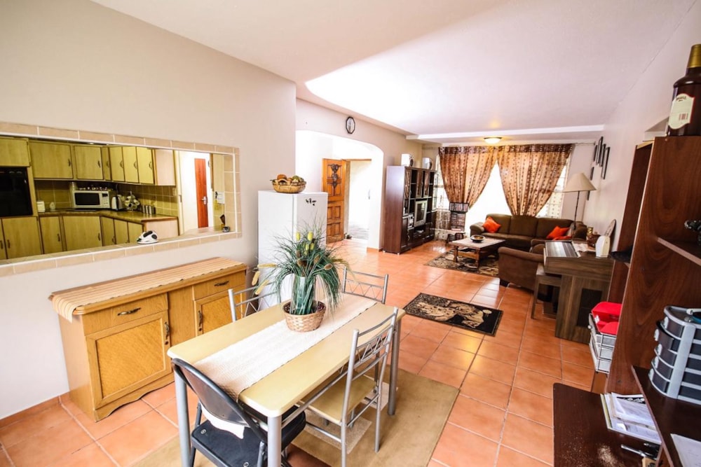 Townhouse for sale in Hutten Heights - 1NW1687407 Townhouse for sale in Hutten Heights - 1NW1687407