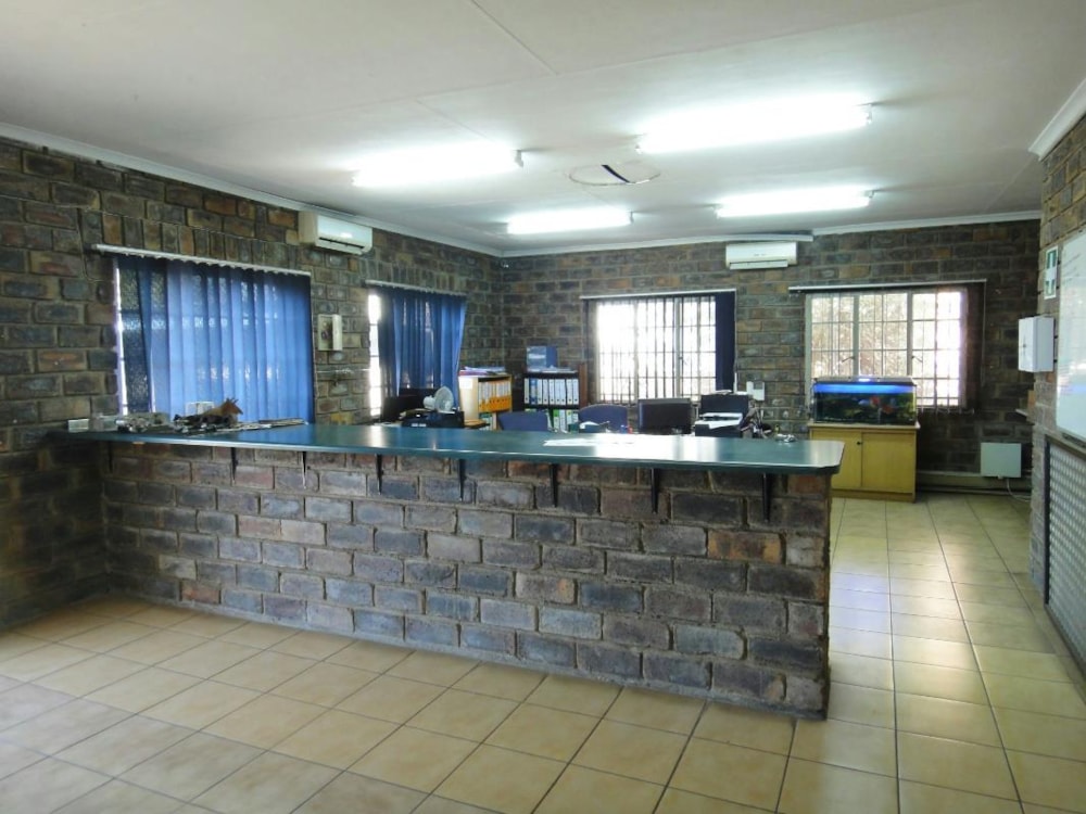 Commercial business for sale in Riverside Industrial - 1NW1655632 Commercial business for sale in Riverside Industrial - 1NW1655632