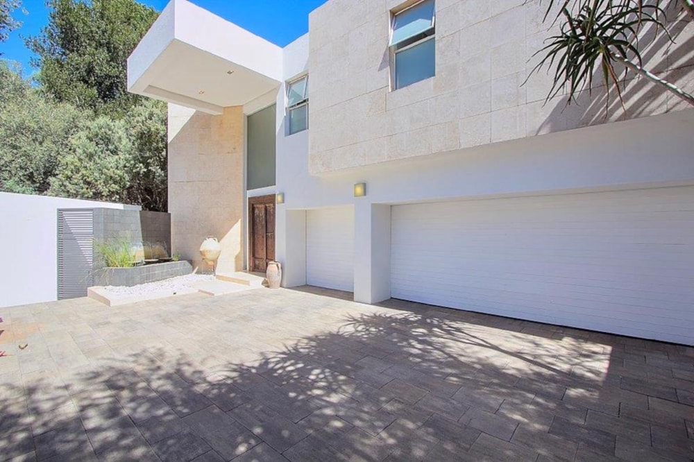 House for sale in Bedfordview - BED1697464 House for sale in Bedfordview - BED1697464