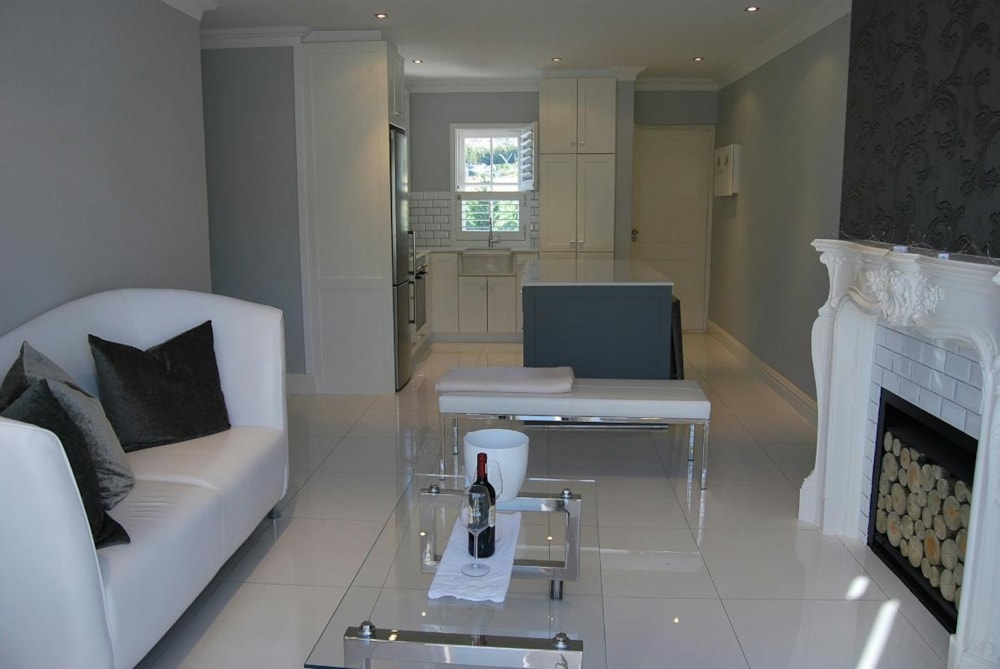 Apartment to rent in Franschhoek - FWL1747025 Apartment to rent in Franschhoek - FWL1747025