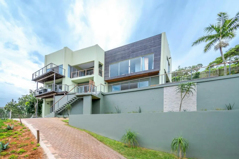 House for sale in La Lucia - 1ND1721263 House for sale in La Lucia - 1ND1721263