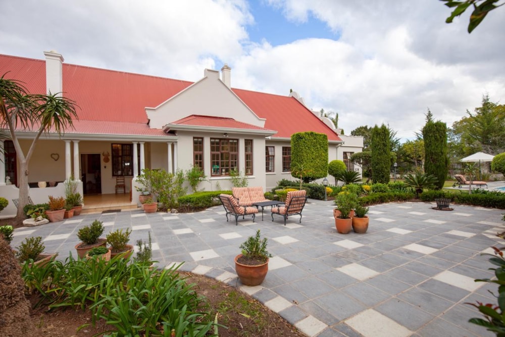 Double-storey house sold in Heatherlands - GEO1740732 Double-storey house sold in Heatherlands - GEO1740732