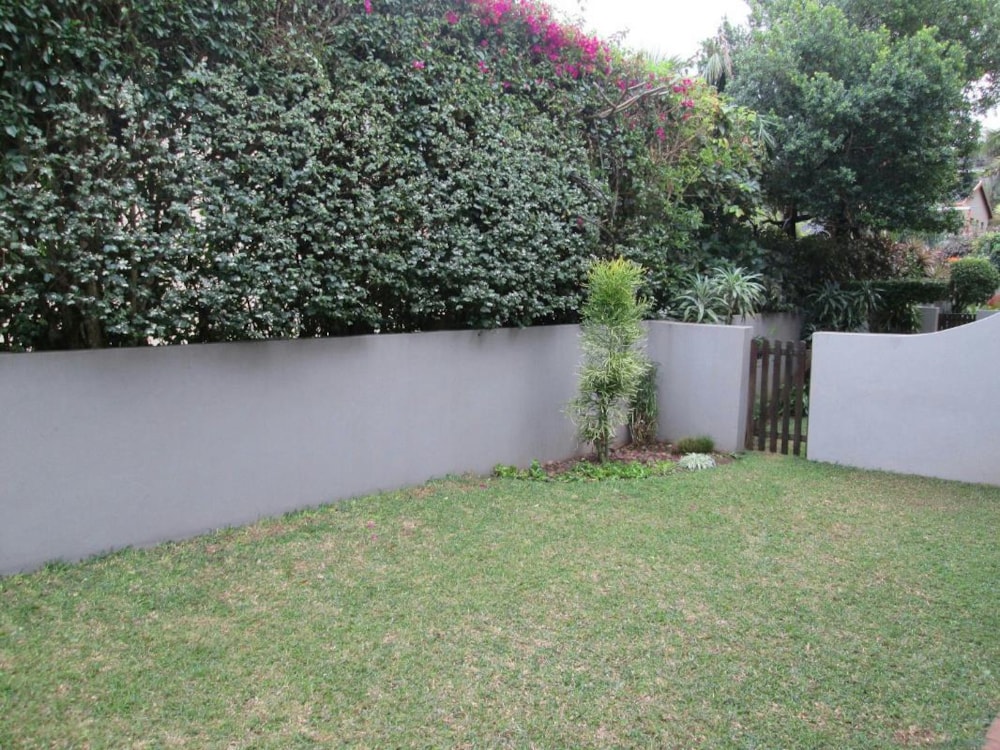 Double-storey apartment for sale in Scottburgh - 1si1735321