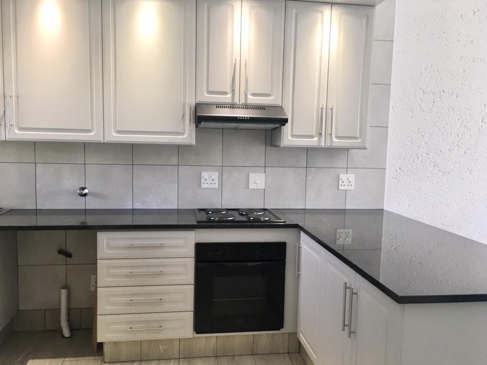 Apartment to rent in Morningside, Sandton - JBL1736738