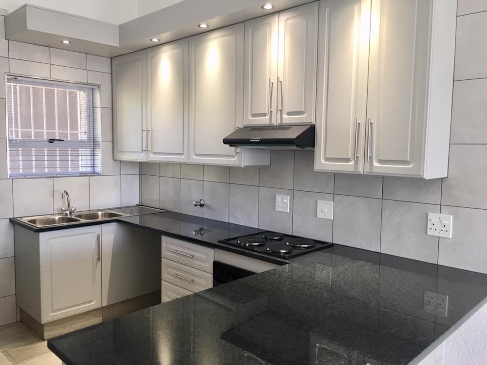 Apartment to rent in Morningside, Sandton - JBL1736738