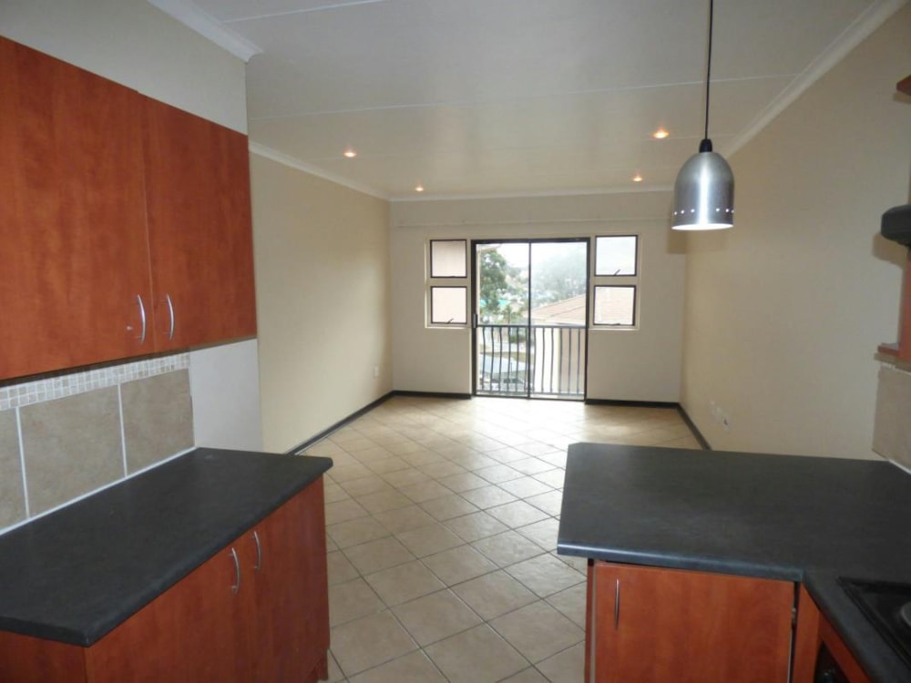 Apartment for sale in East London CBD - 1EZ1718557 Apartment for sale in East London CBD - 1EZ1718557