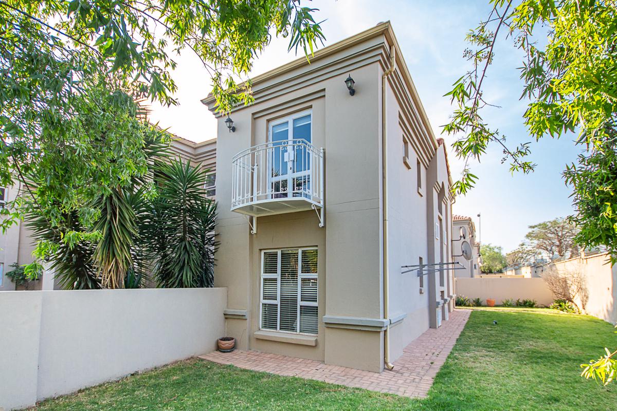 Apartment for sale in Eagle Canyon Golf Estate - RAN1723227