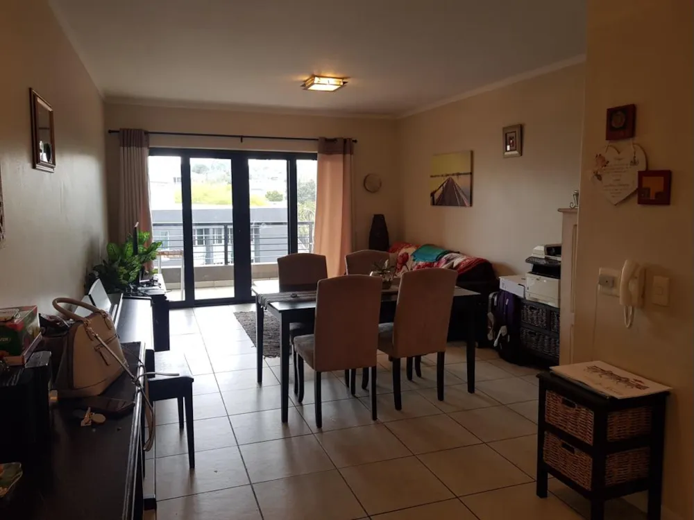 Apartment to rent in Claremont, Cape Town - RBL1755390 Apartment to rent in Claremont, Cape Town - RBL1755390