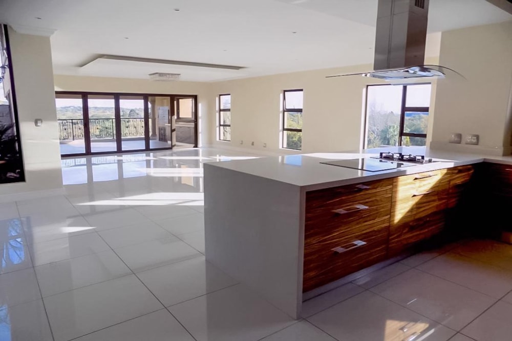 Townhouse for sale in Kiepersol, Bloemfontein - 1BX1749151 Townhouse for sale in Kiepersol, Bloemfontein - 1BX1749151