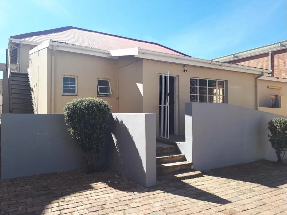 Commercial office let in Kokstad - 1UB1697009