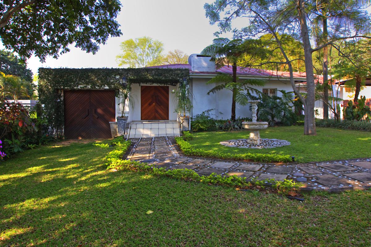 House for sale in Mbombela Ext 5 (Nelspruit Ext 5) - 1NS1732932