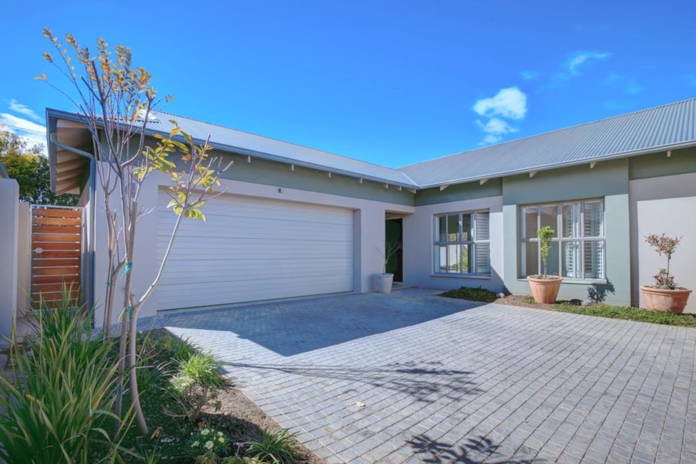 Townhouse let in Earl's Court - GEO1699674 Townhouse let in Earl's Court - GEO1699674