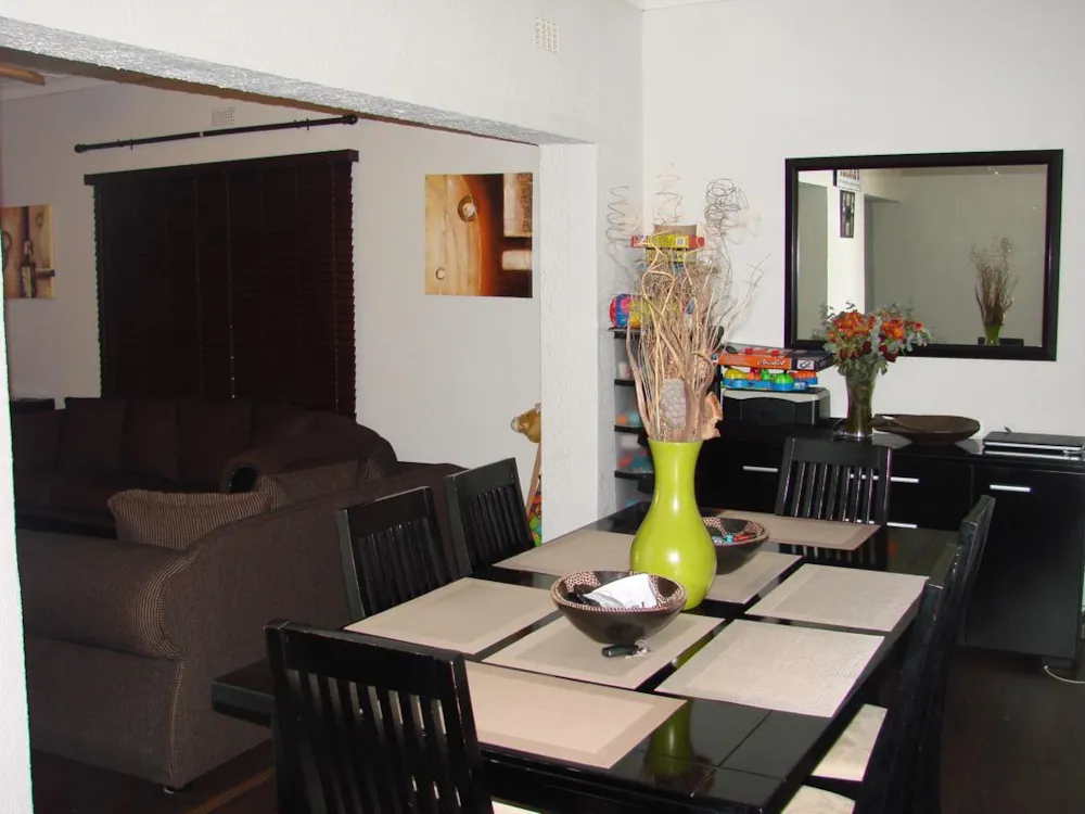 House for sale in Bayswater - 1BX1756406 House for sale in Bayswater - 1BX1756406