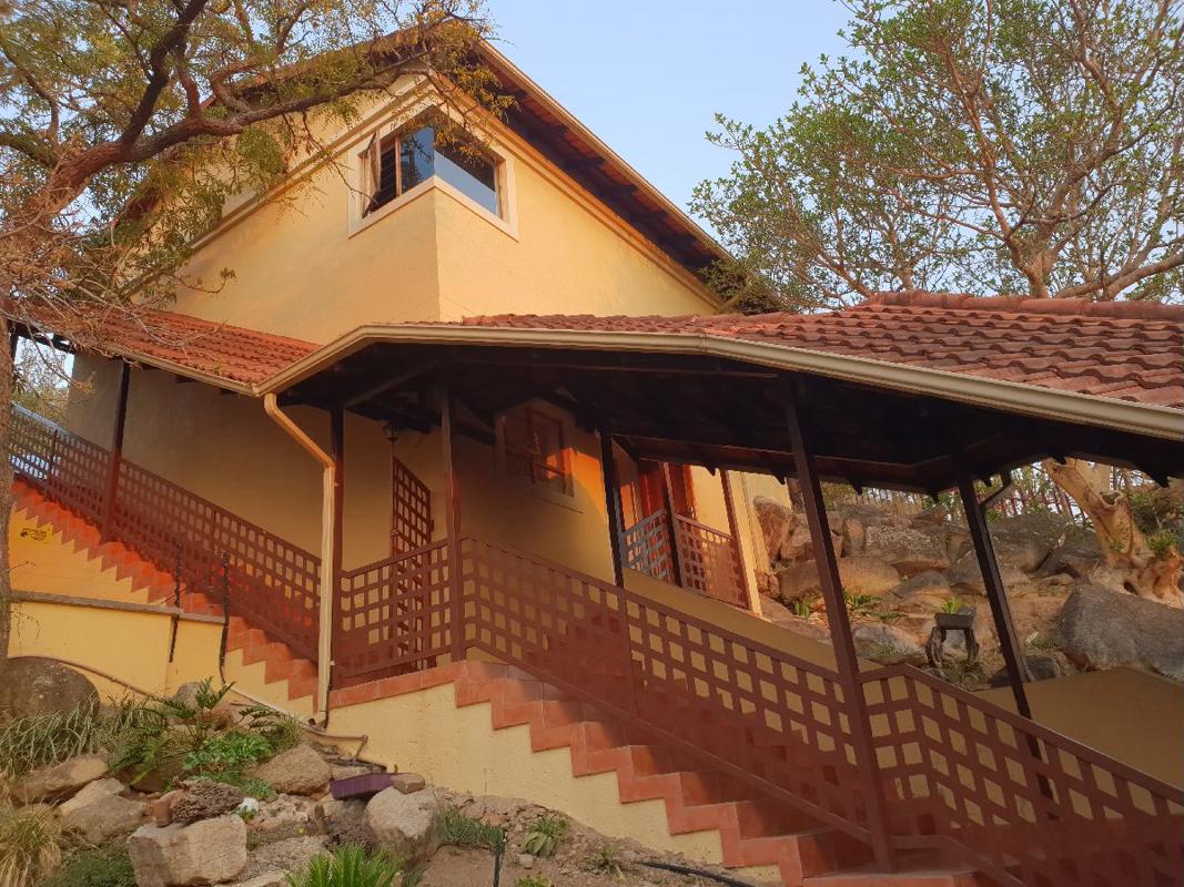 Townhouse for sale in Stonehenge - 1NS1708281