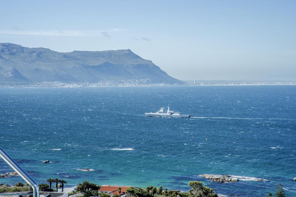 House let in Simons Town - FHL1691914 House let in Simons Town - FHL1691914