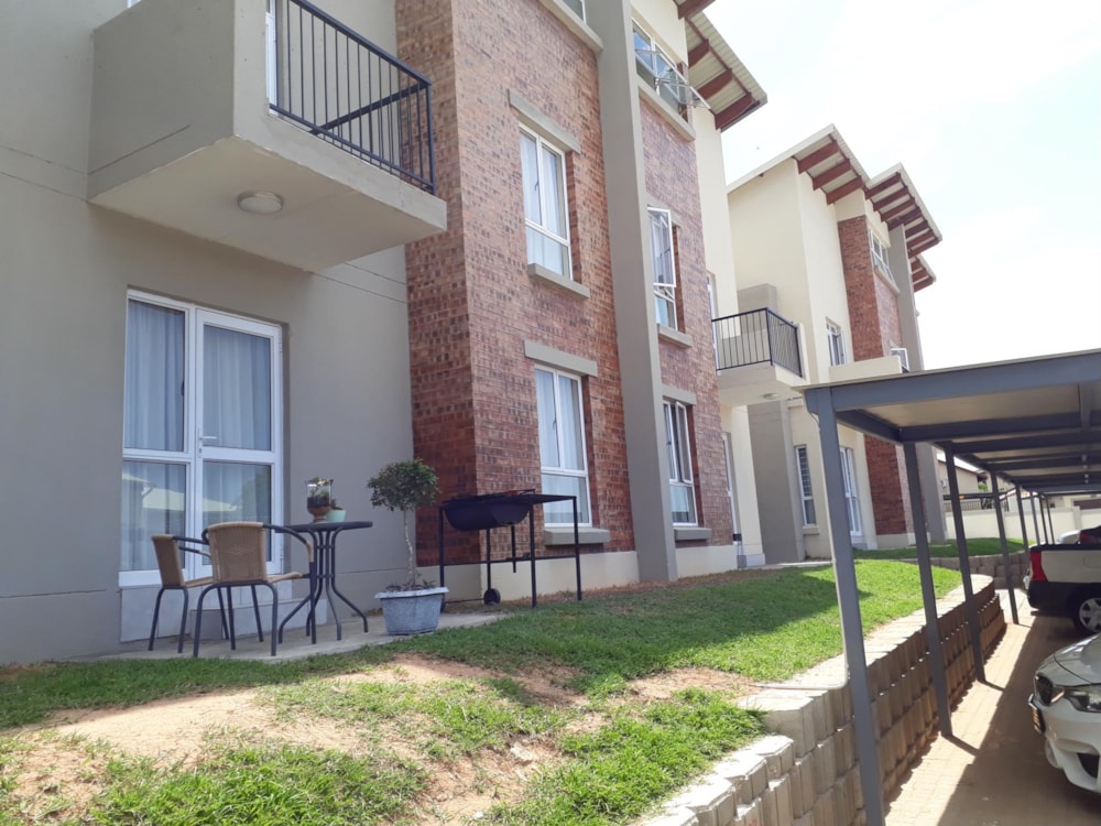 House let in Nelspruit (Mbombela) - 1NS1681906