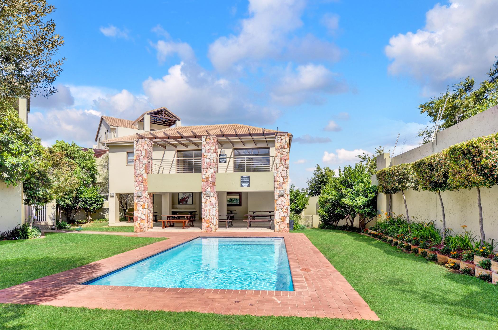 Apartment for sale in Bryanston - HP1706094