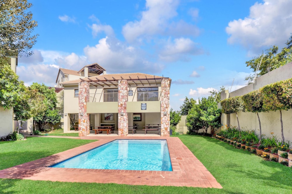 Apartment for sale in Bryanston - HP1706094