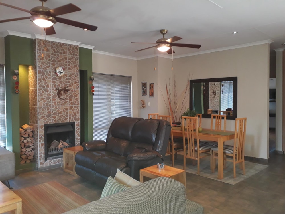 House let in Sonheuwel - 1NS1691823 House let in Sonheuwel - 1NS1691823