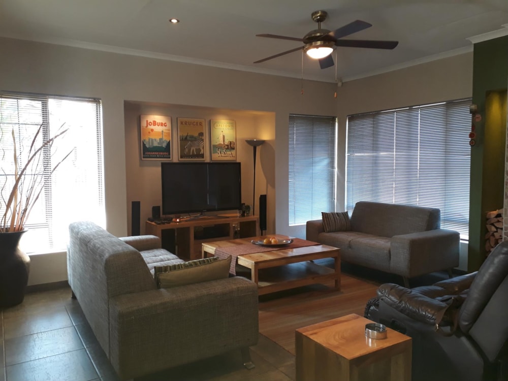 House let in Sonheuwel - 1NS1691823 House let in Sonheuwel - 1NS1691823