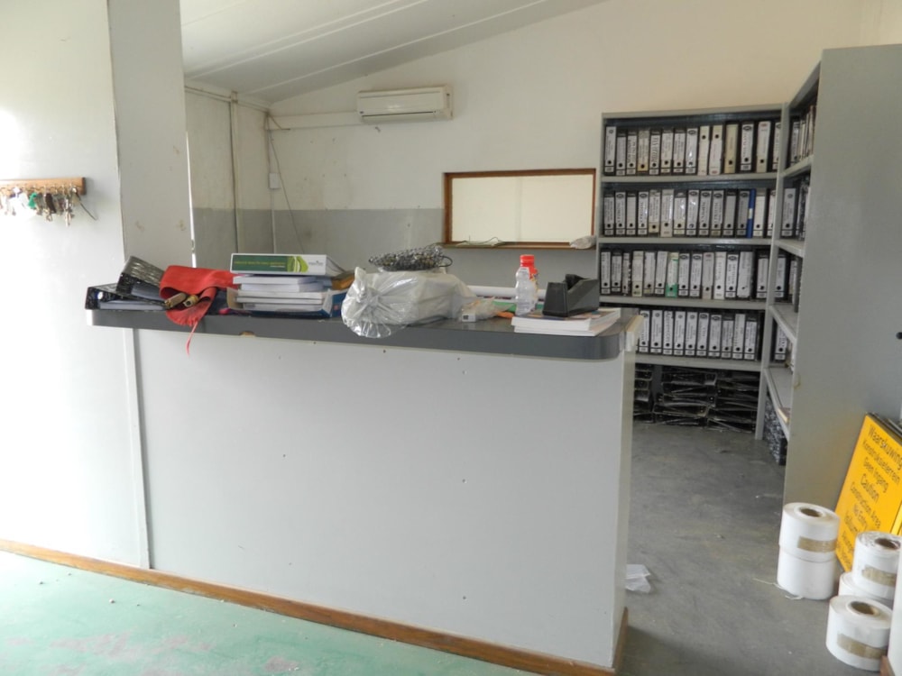 Commercial industrial property for sale in Springbok - 1NA1746545 Commercial industrial property for sale in Springbok - 1NA1746545