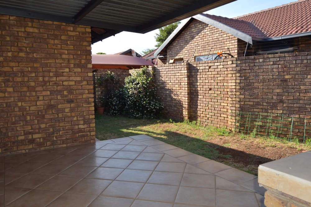 Townhouse to rent in Eldoraigne - CNL1720674 Townhouse to rent in Eldoraigne - CNL1720674