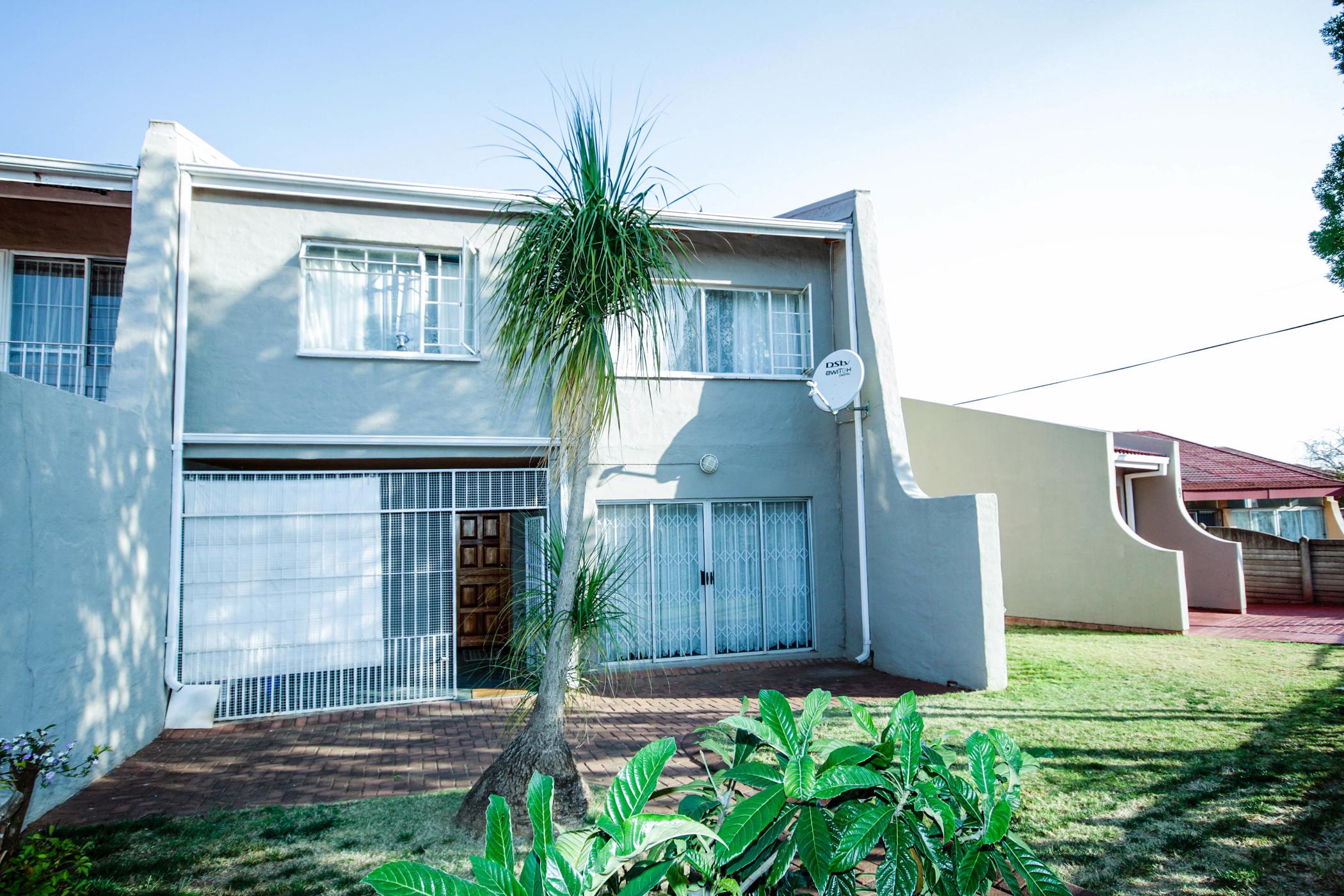 Townhouse let in Hutten Heights - 1NW1680811