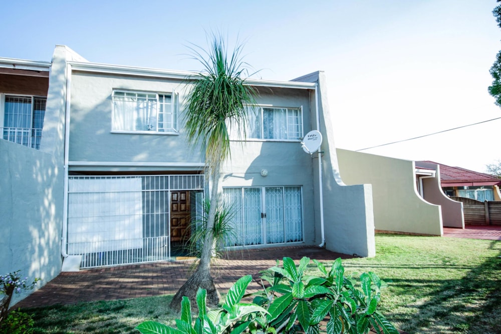 Townhouse let in Hutten Heights - 1NW1680811 Townhouse let in Hutten Heights - 1NW1680811