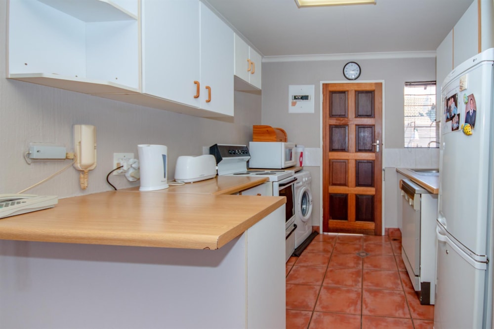 Townhouse for sale in Sundowner - RAN1658980