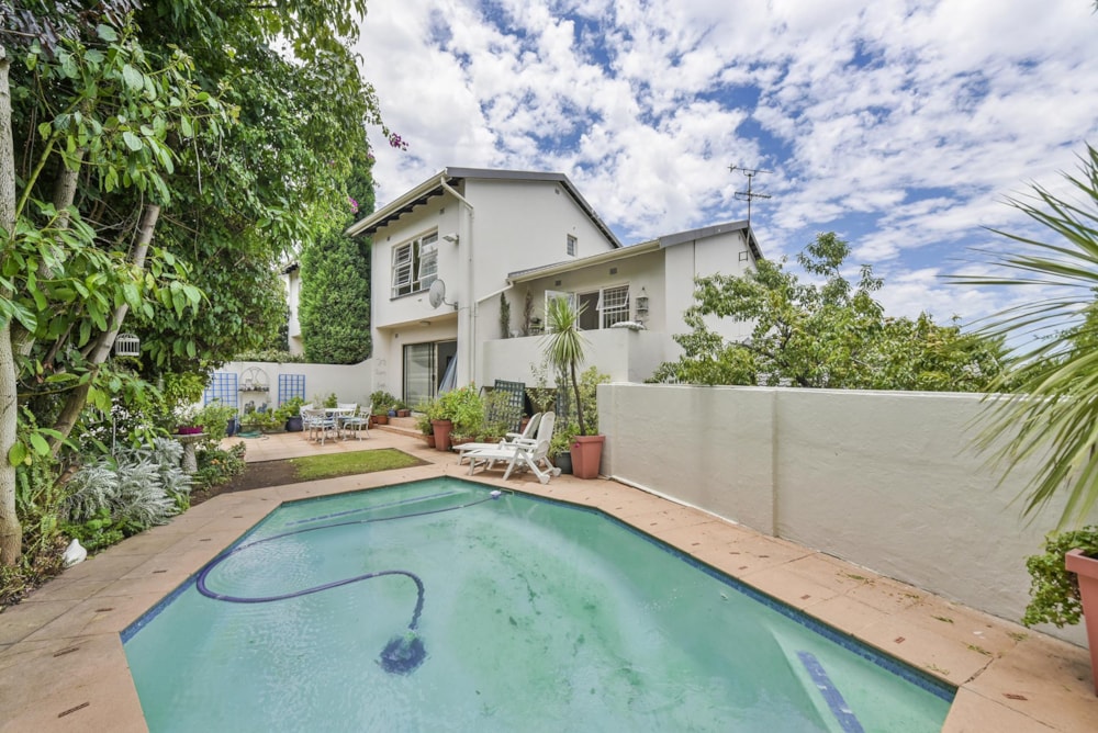 Townhouse for sale in Gallo Manor - HP1747408 Townhouse for sale in Gallo Manor - HP1747408