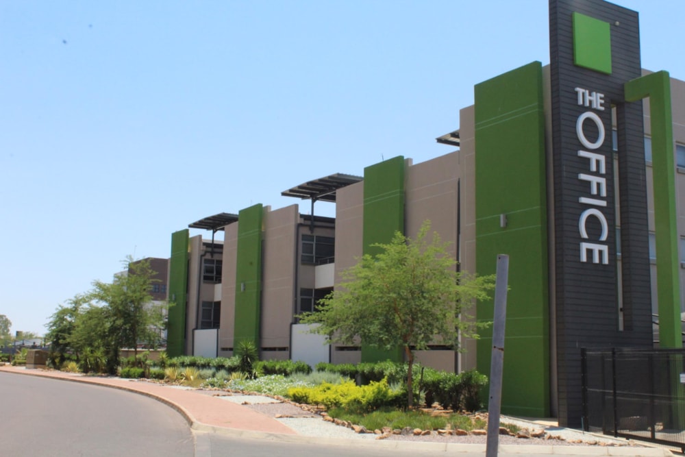 Commercial office for sale in Gaborone, Botswana - 3BO1703547