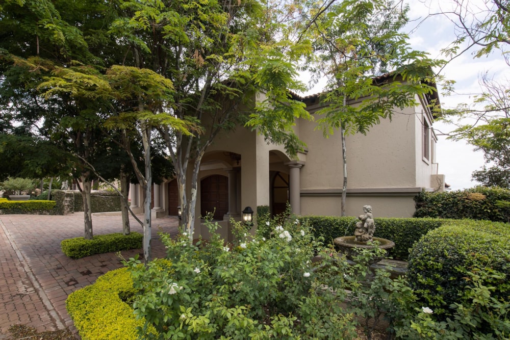 House for sale in Waterkloof Ridge - PT1705705