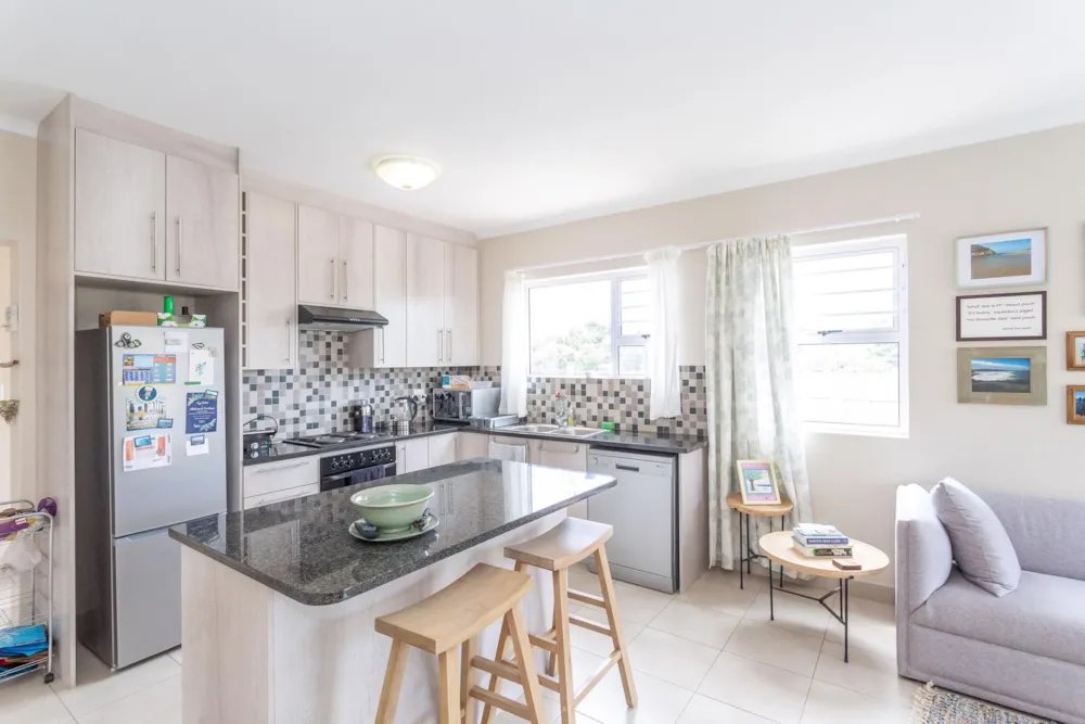 Townhouse let in Beacon Bay - 1EZ1725653 Townhouse let in Beacon Bay - 1EZ1725653