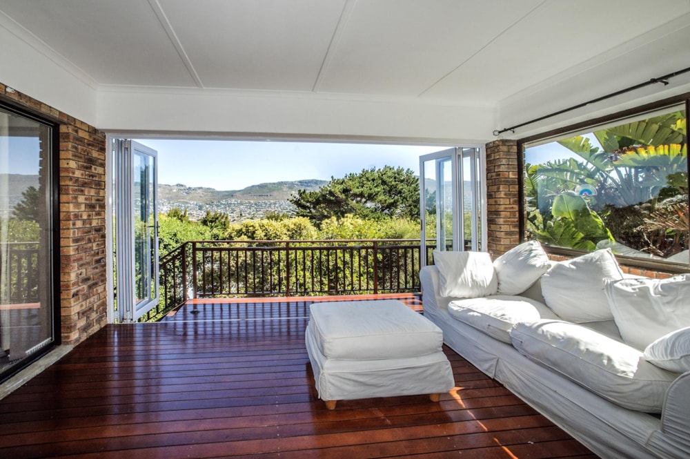 House sold in Clovelly, Cape Town - FH1696642 House sold in Clovelly, Cape Town - FH1696642