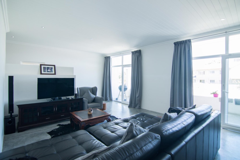 House for sale in Melkbosstrand - 1TV1707467