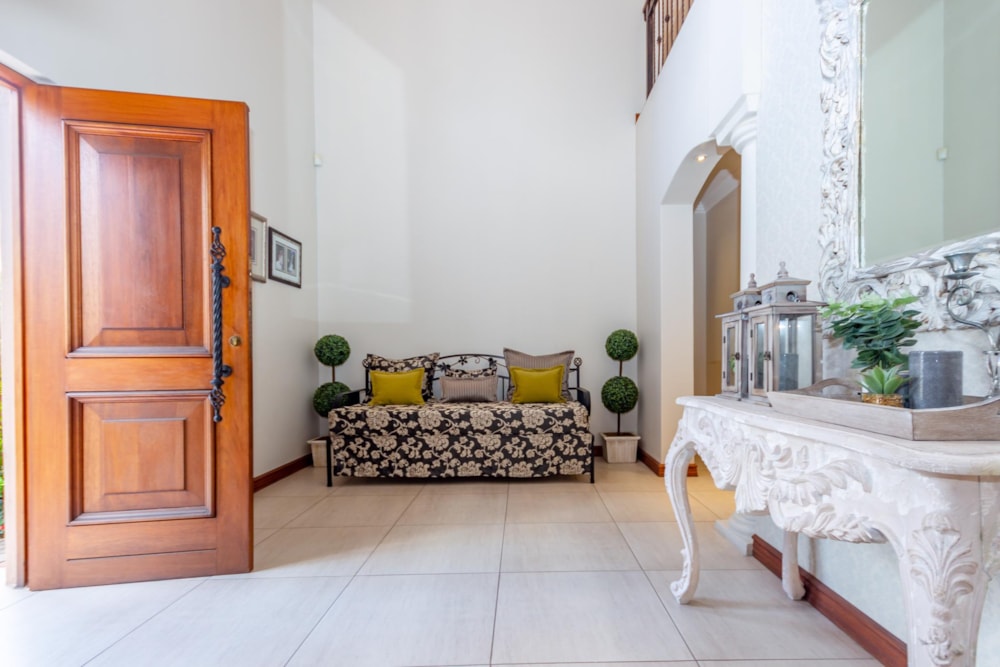 Double-storey cluster sold in Glen Marais - KTP1671864 Double-storey cluster sold in Glen Marais - KTP1671864