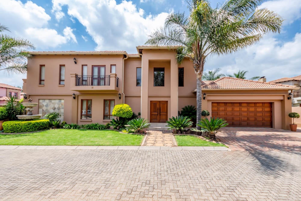 Double-storey cluster sold in Glen Marais - KTP1671864 Double-storey cluster sold in Glen Marais - KTP1671864